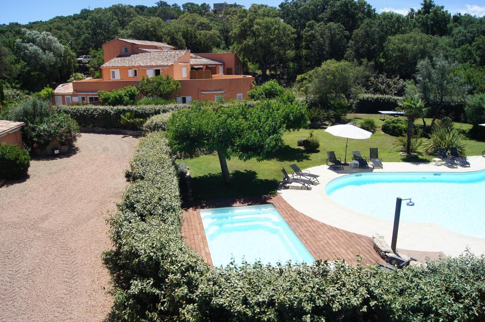 Residence Les Jardins De Sainte-Lucie "Piscine Chauffee" Exterior photo